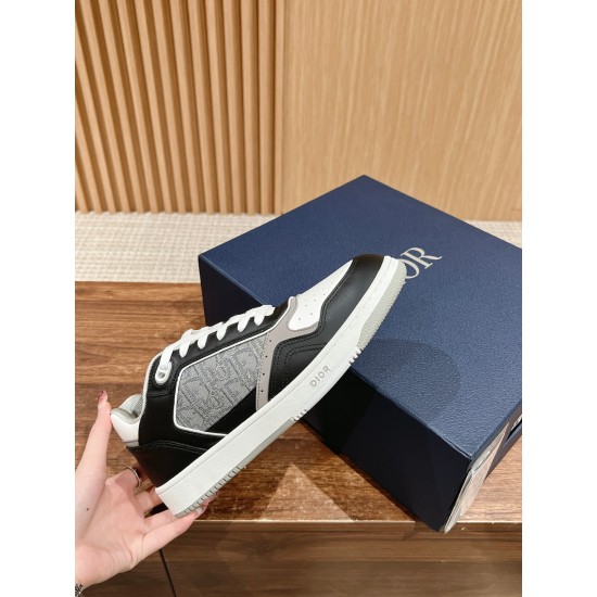 Dior Sneakers