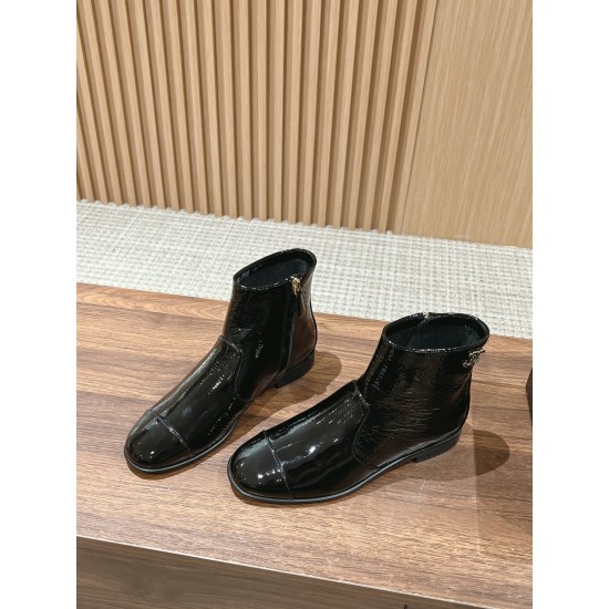 CHANEL Boots