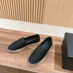CHANEL Espadrilles