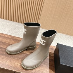 CHANEL Boots