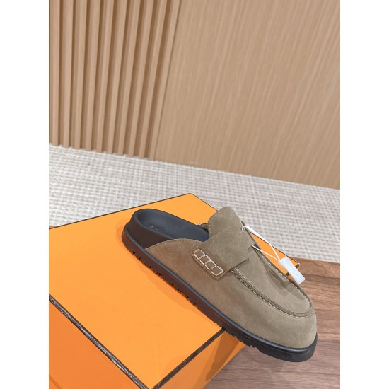 Hermes Iota mule