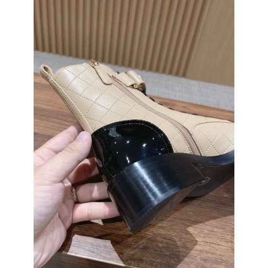 CHANEL Boots
