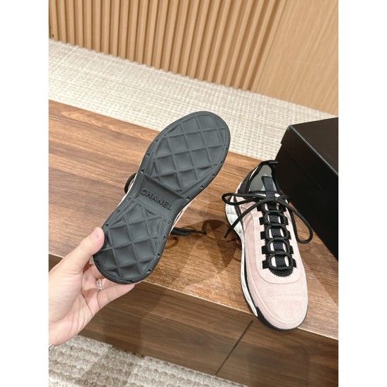 CHANEL Sneakers