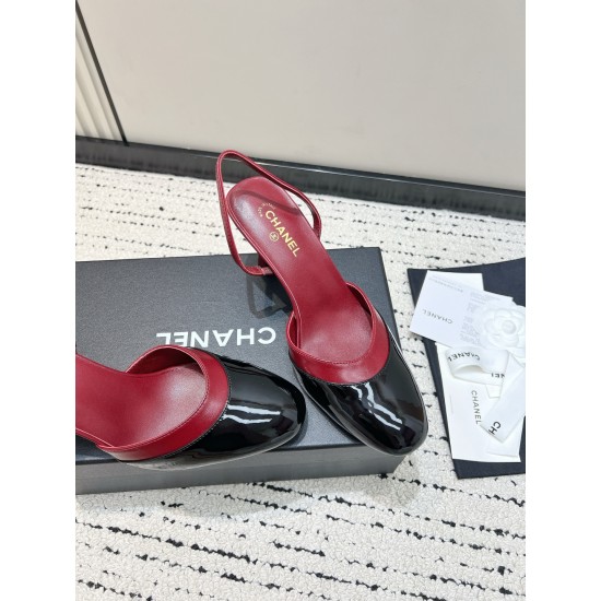 CHANEL Pumps and Slingbacks