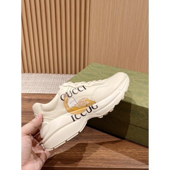 Gucci Sneakers