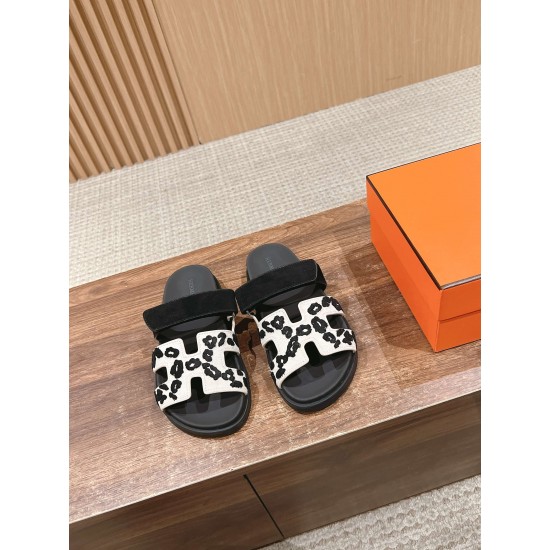 Hermes Slippers