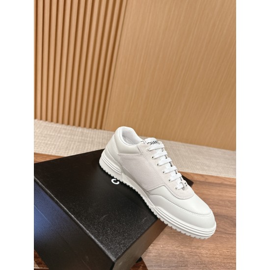 CHANEL Sneakers