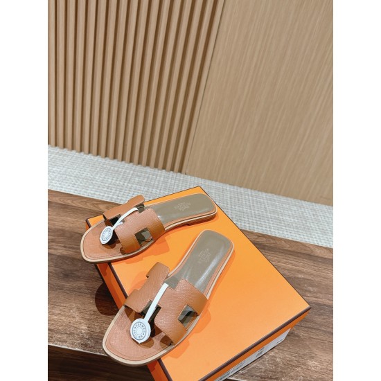 Hermes Slippers