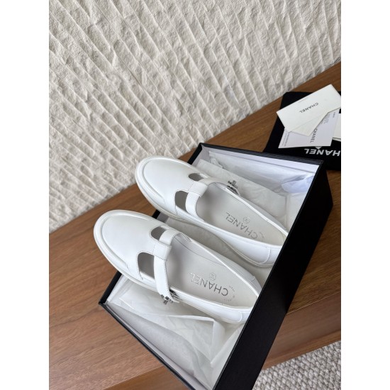 CHANEL Loafers