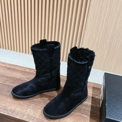 CHANEL Boots
