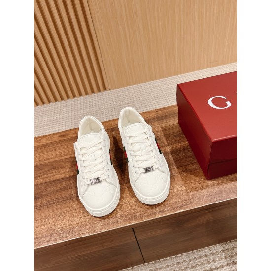 Gucci Sneakers