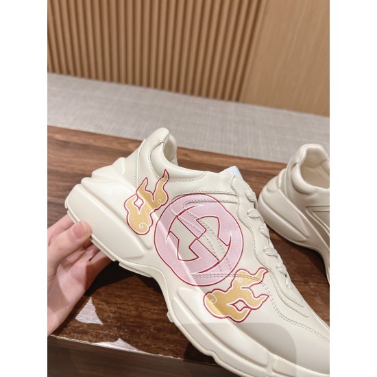 Gucci Sneakers