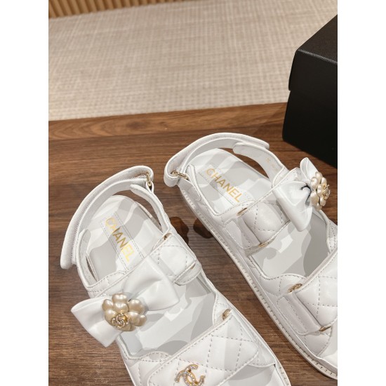 CHANEL Sandals