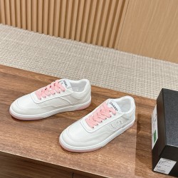 CHANEL Sneakers