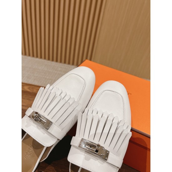 Hermes Iota mule