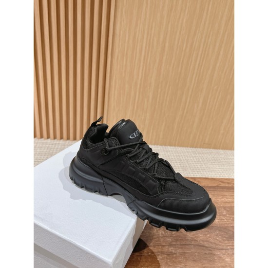 Dior Sneakers