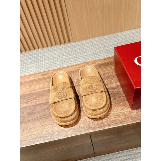 Gucci Slippers