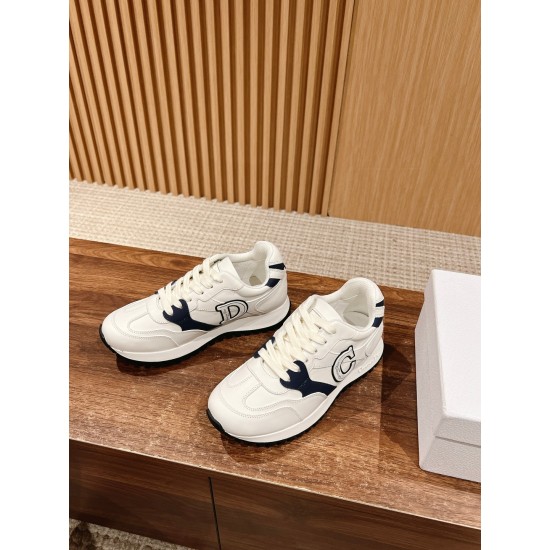 Dior Sneakers