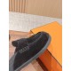 Hermes Iota mule