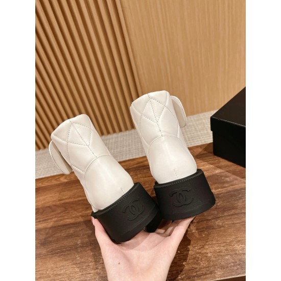 CHANEL Boots