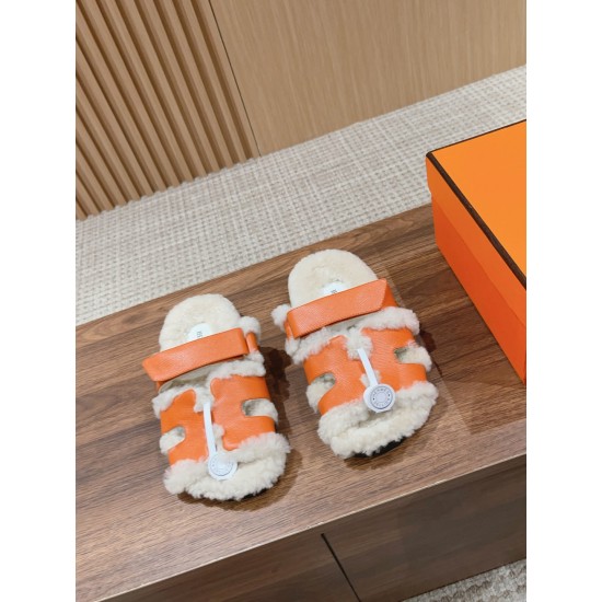 Hermes Slippers