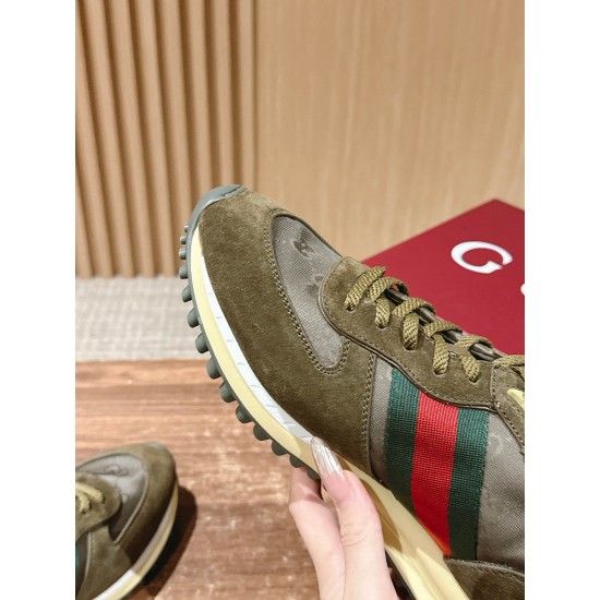 Gucci Sneakers