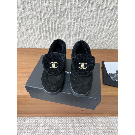 CHANEL Loafers