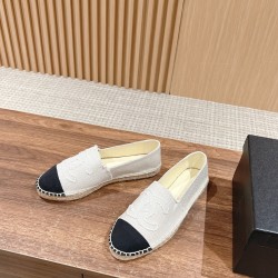 CHANEL Espadrilles