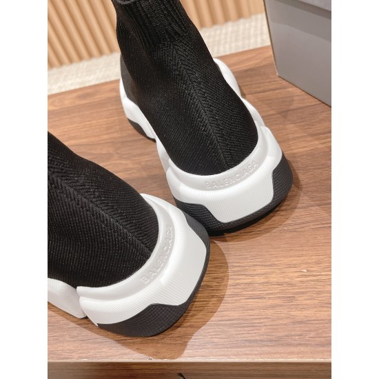 Balenciaga Speed