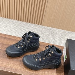 CHANEL Sneakers