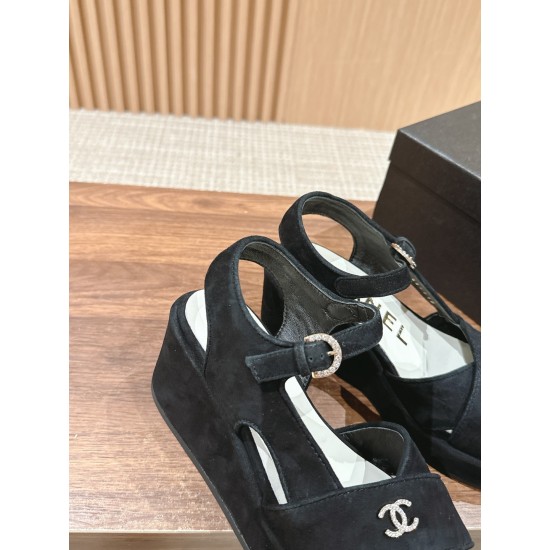 CHANEL Sandals