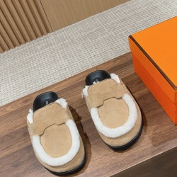 Hermes Iota mule