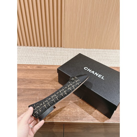 CHANEL Ballerinas