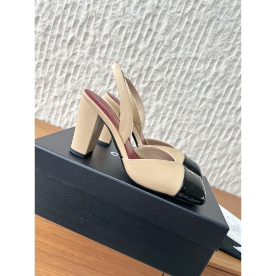 CHANEL Pumps and Slingbacks