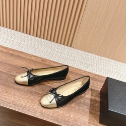 CHANEL Ballerinas
