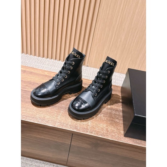 CHANEL Boots