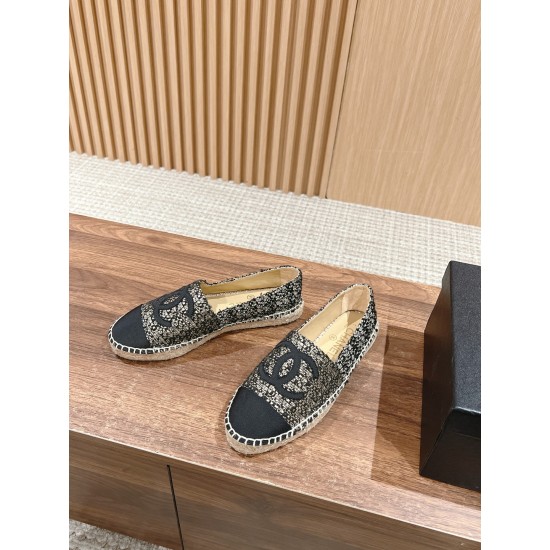 CHANEL Espadrilles