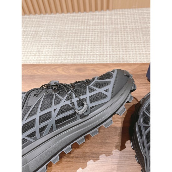 Dior Sneakers