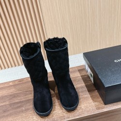 CHANEL Boots