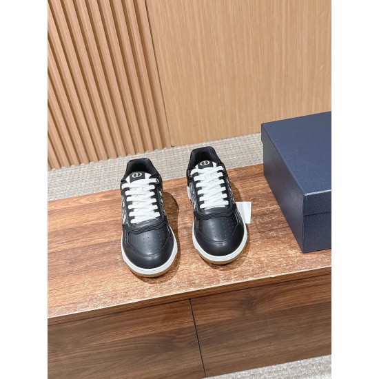 Dior Sneakers