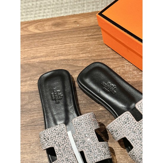 Hermes Slippers