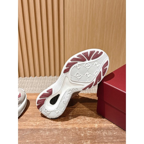 Gucci Sneakers