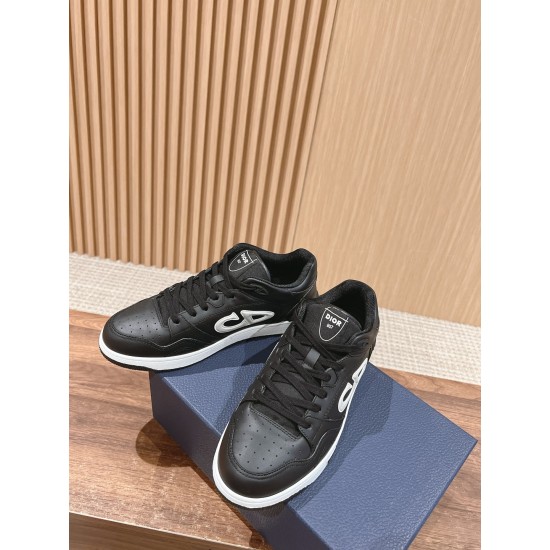 Dior Sneakers