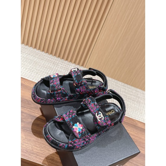 CHANEL Sandals