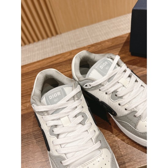 Dior Sneakers