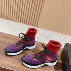 CHANEL Sneakers