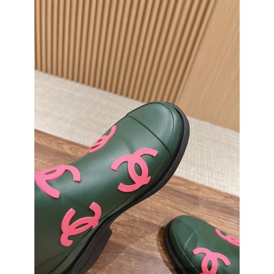 CHANEL Boots