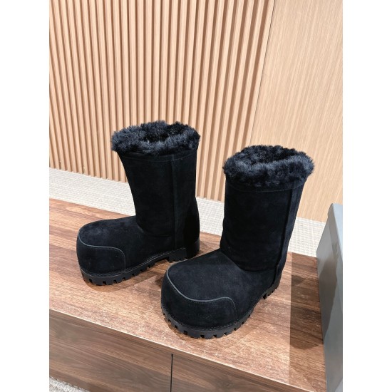 Balenciaga boots