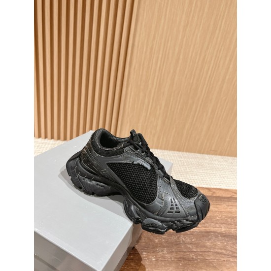 Balenciaga Sneakers