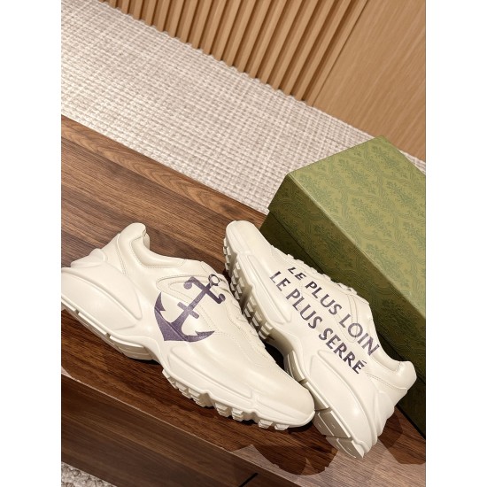 Gucci Sneakers